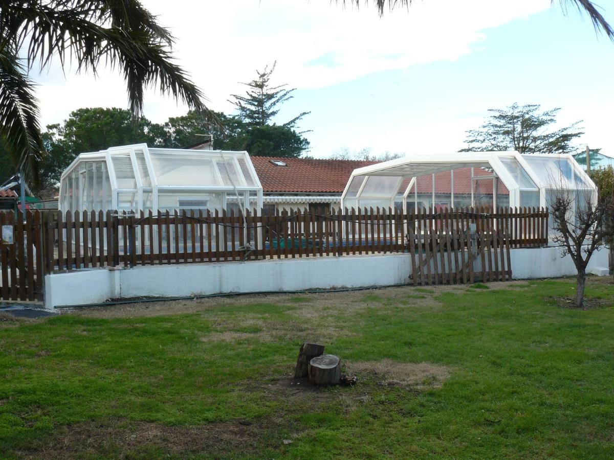 Location Dans Un Mas Avec Piscine Et Parking Apartment Argeles-sur-Mer Exterior photo